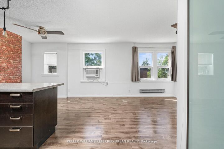 Property Photo:  114 Vaughan Road 407  ON M6C 2M1 