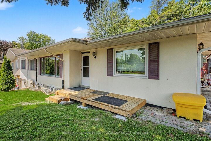 Property Photo: 2496 8 Line Upper ON L3Z 3P8