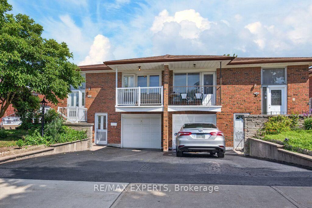 Property Photo: 32 Firenza Drive ON M9L 1A5
