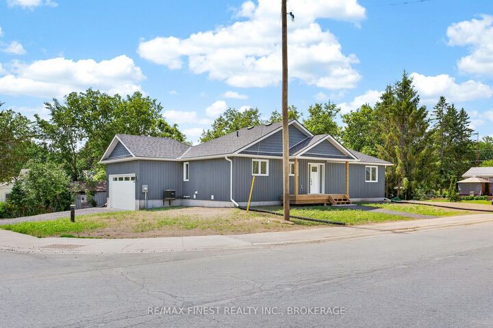 Property Photo:  37 East Street  ON K0K 2M0 