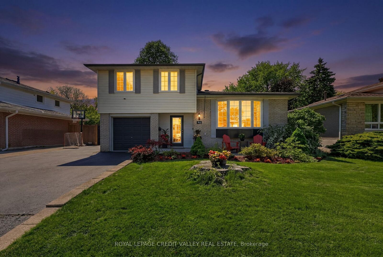 Property Photo:  46 Duncan Bull Drive  ON L6W 1H6 