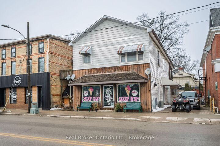 Property Photo:  122 King Street  ON N0E 1A0 