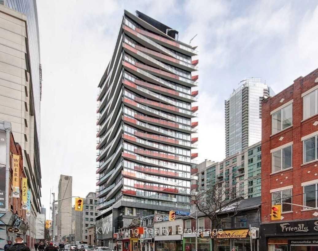 Property Photo: 215 Queen Street W 807 ON M5V 0P5