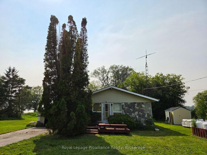 Property Photo: 311 B County Rd 29 N/A ON K0K 1T0