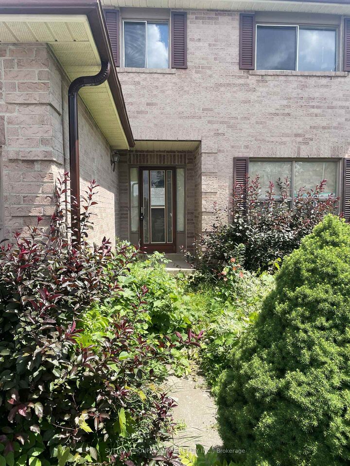 Property Photo: 11 Royal Terrace Crescent ON L7E 1P3