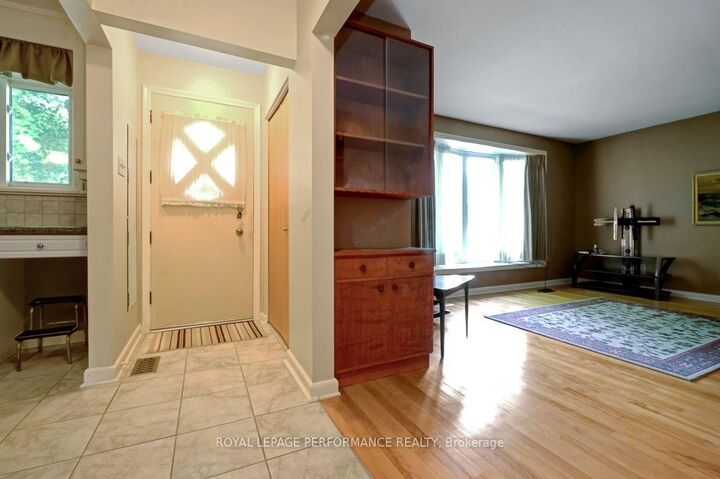 Property Photo:  2038 Arch Street  ON K1G 2H1 