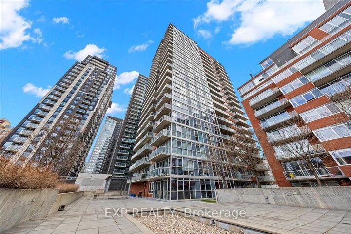 Property Photo: 179 George Street 603 ON K1N 1J8