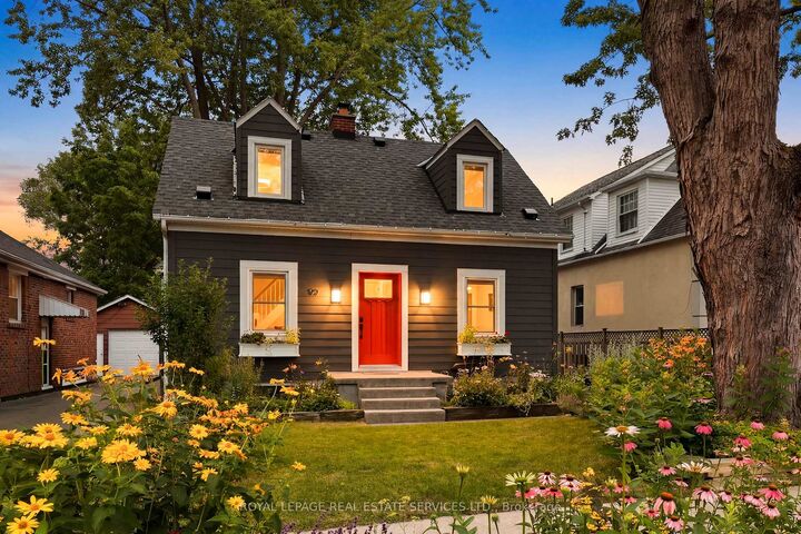 Property Photo:  99 Foch Avenue  ON M8W 3X9 