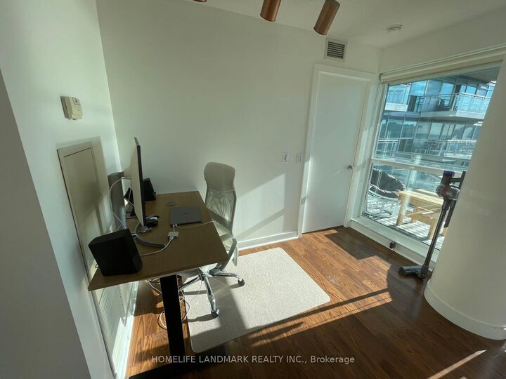 Property Photo:  80 Western Battery Road 2303  ON M6K 3S1 