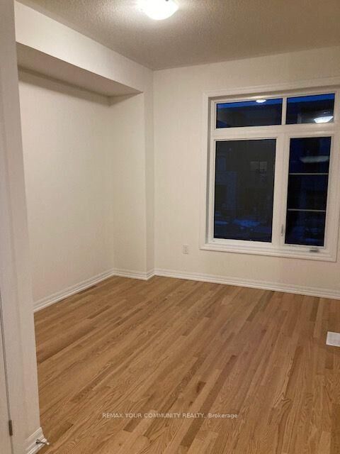 Property Photo:  118 Bravo Lane  ON L3X 0L3 