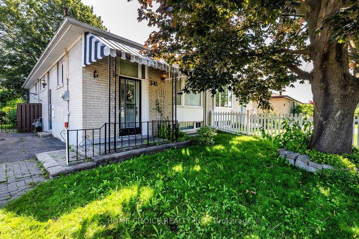 Property Photo: 341 Rosedale Drive ON L1N 1Z2
