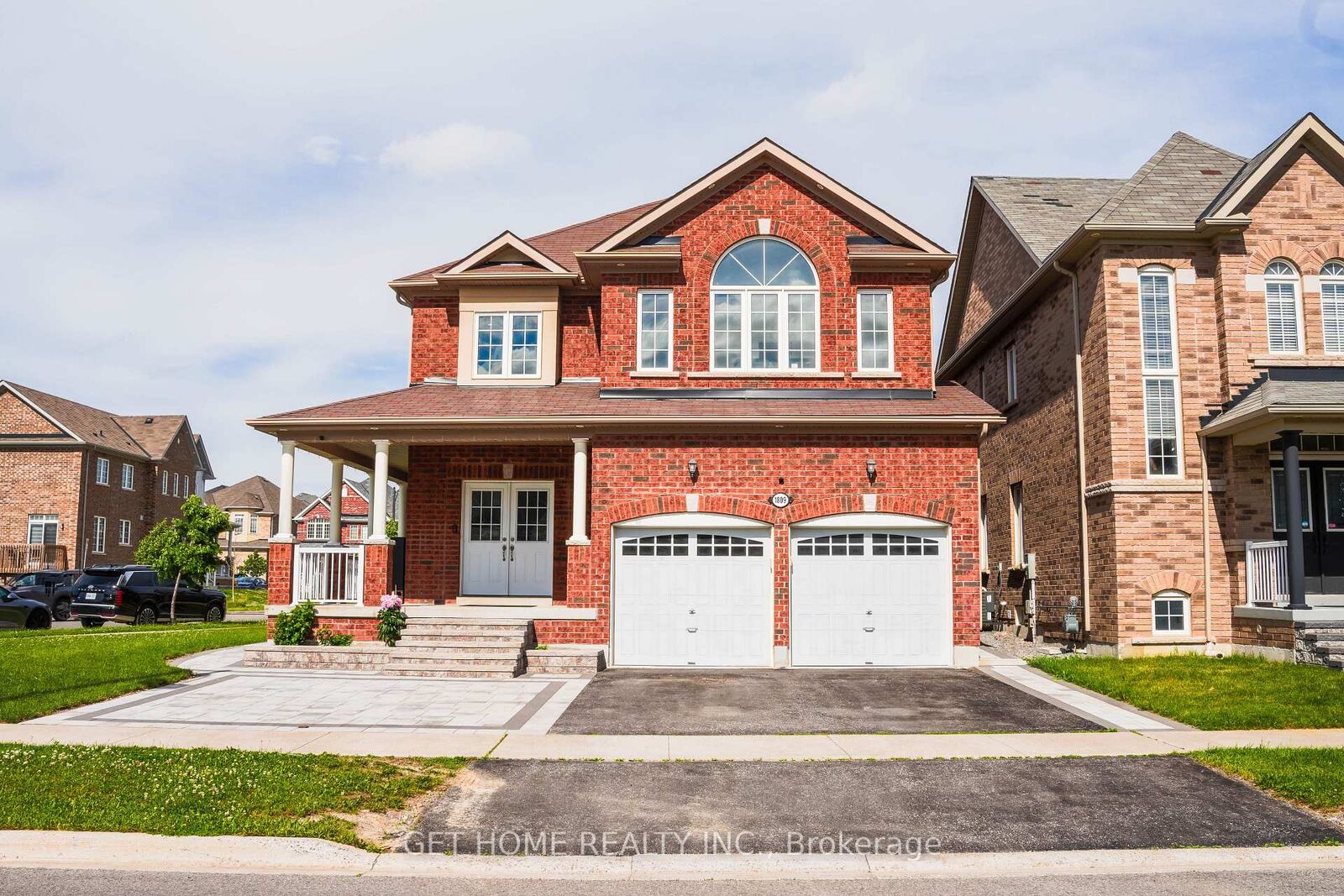 Property Photo: 1809 Jack Glen Street ON L1K 0W3