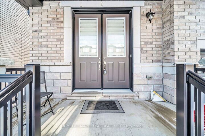 Property Photo: 32 Camino Real Drive ON L7C 1Z9
