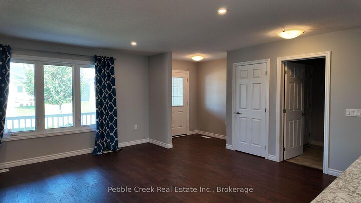 Property Photo: 5 Sweetwater Drive S ON N7A 0B9