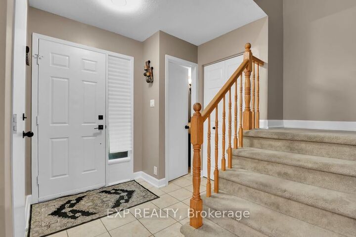 Property Photo:  138 Acklam Terrace  ON K2K 2J5 