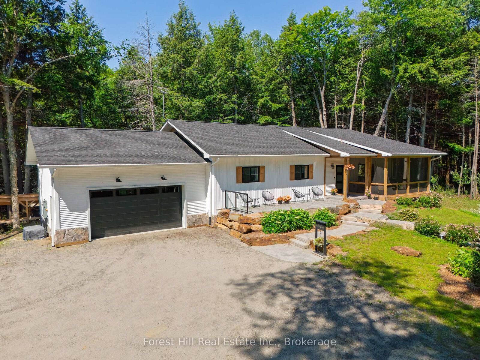 Property Photo: 315 North Fox Lake Road W ON P1H 2J2