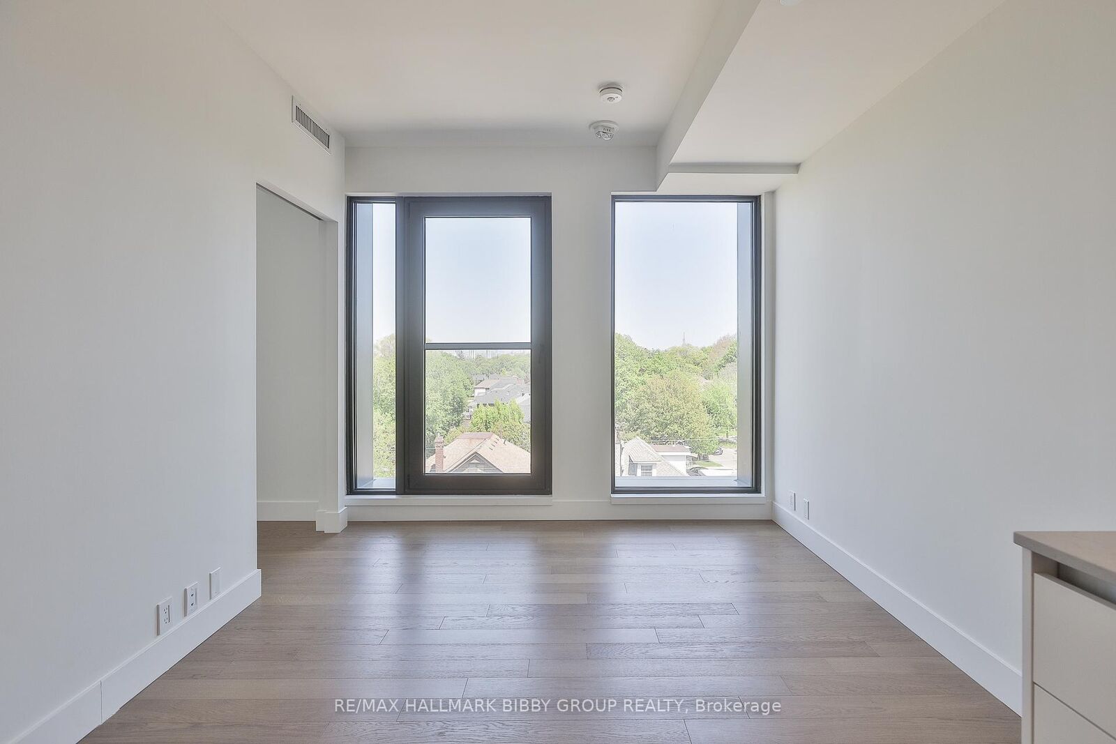 Property Photo:  1414 Bayview Avenue 505  ON M4G 3A7 