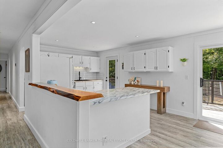 Property Photo: 1100 Mortimers Point Road ON P0B 1J0