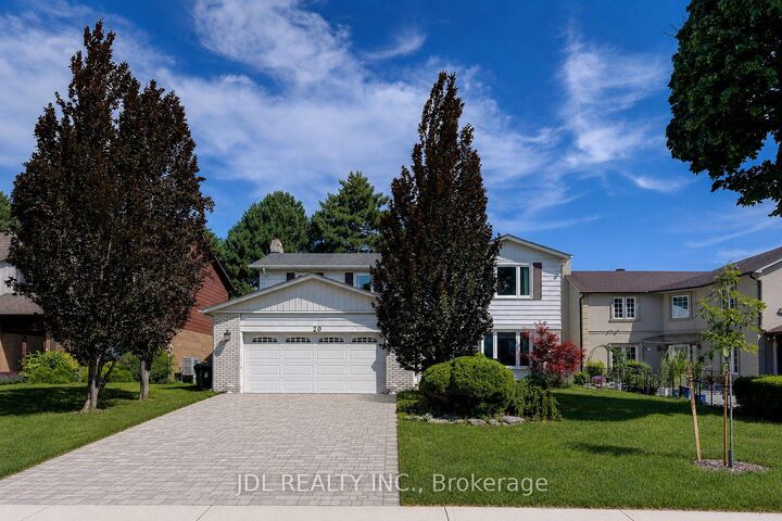Property Photo: 20 Mossgrove Trail ON M2L 2W3