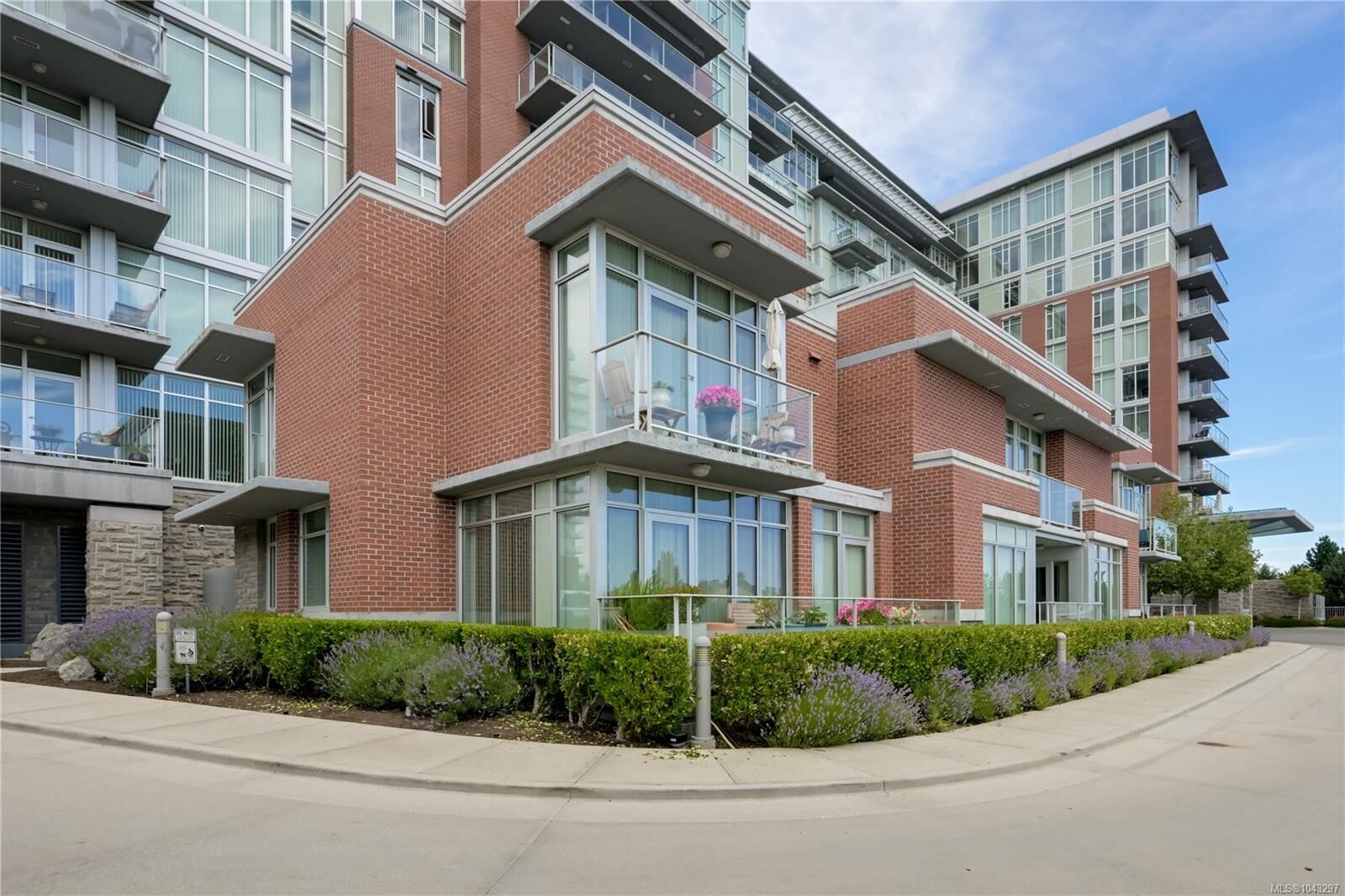 Property Photo: 100 Saghalie Rd #Th1 BC V9A 0A1