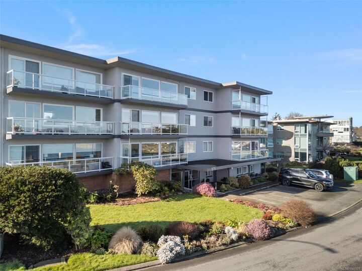 1270 Beach Dr #305 — photo 1