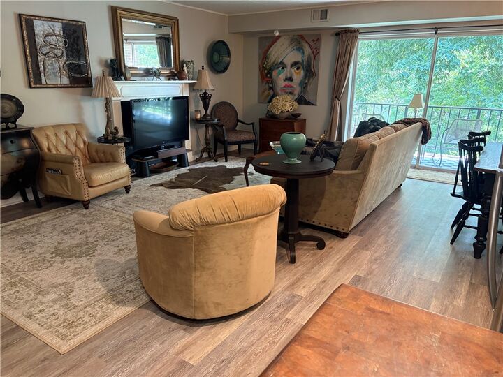 Property Photo:  603 Calais Dr 2108  PA 15237 