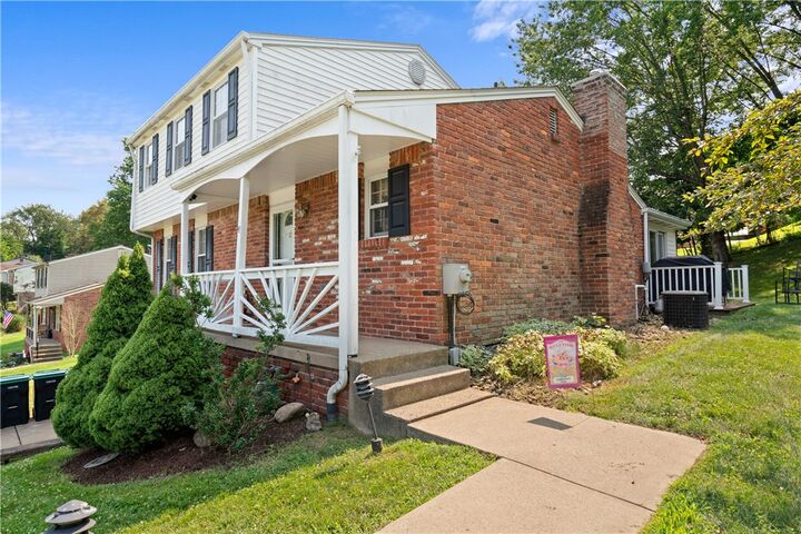 Property Photo: 3481 Ivy Hill Ln PA 15332