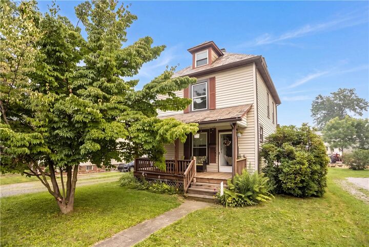Property Photo:  317 Lincoln Avenue  PA 16127 