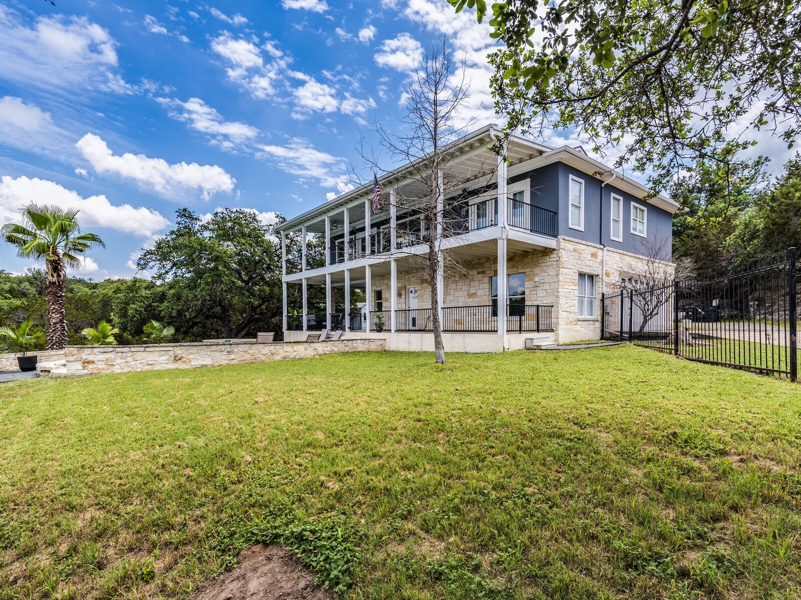 Property Photo:  22401 Briarview Drive  TX 78669 
