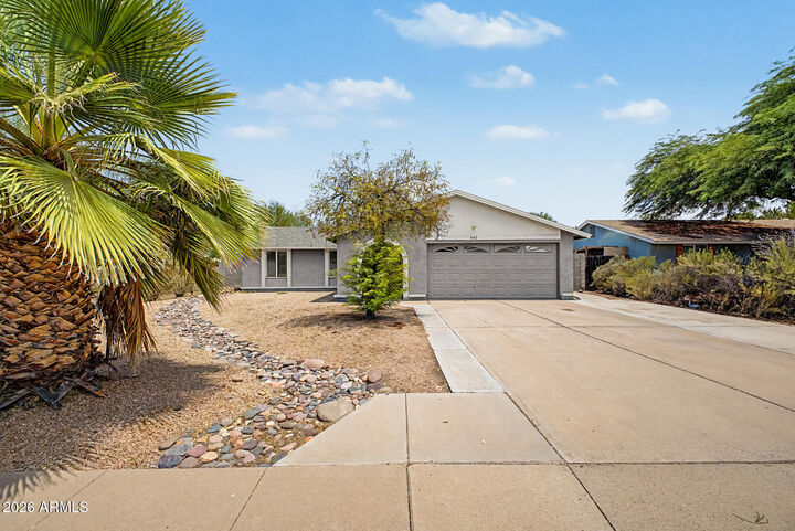 Property Photo:  945 N Central Drive  AZ 85224 