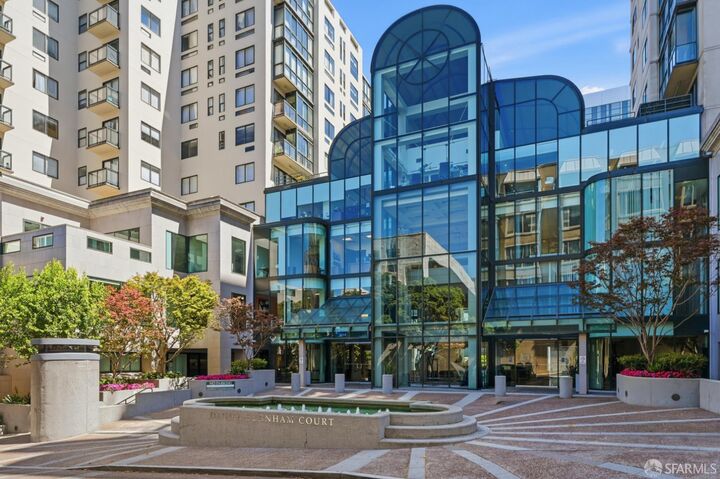 Property Photo: 1 Daniel Burnham Court 315 CA 94109