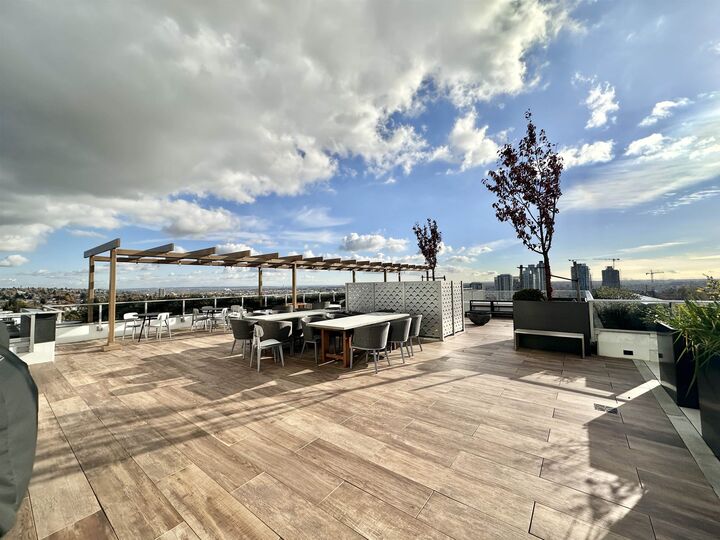 Property Photo:  7433 Cambie Street 1907  BC V6P 0J8 