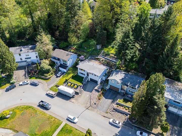 1062 Spar Drive — photo 1