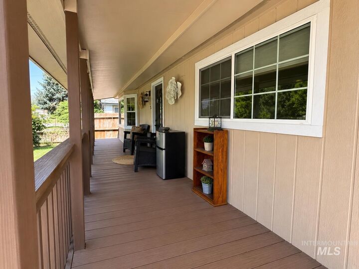 Property Photo: 635 S 13th E ID 83647