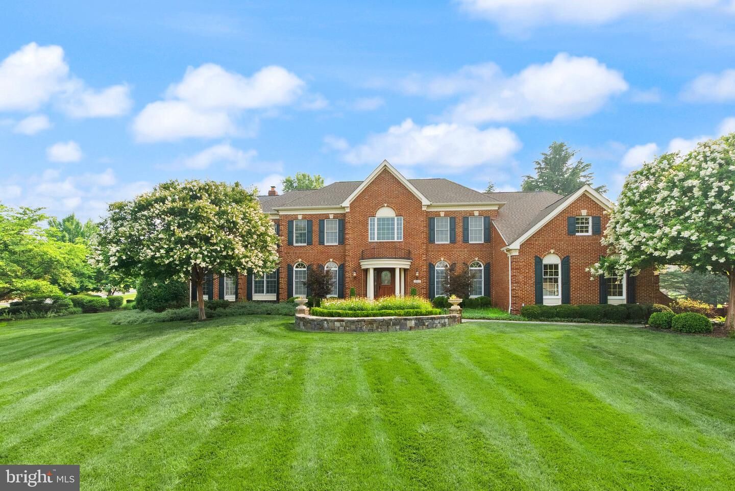 Property Photo: 19879 Mellon Circle VA 20147