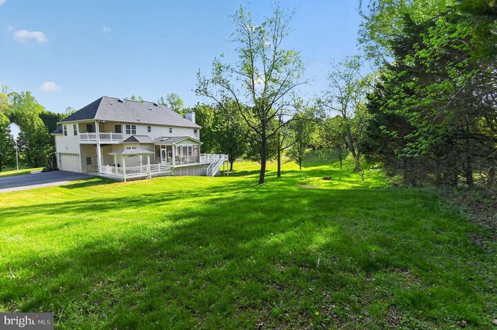 Property Photo: 90 Oxford Way MD 20639