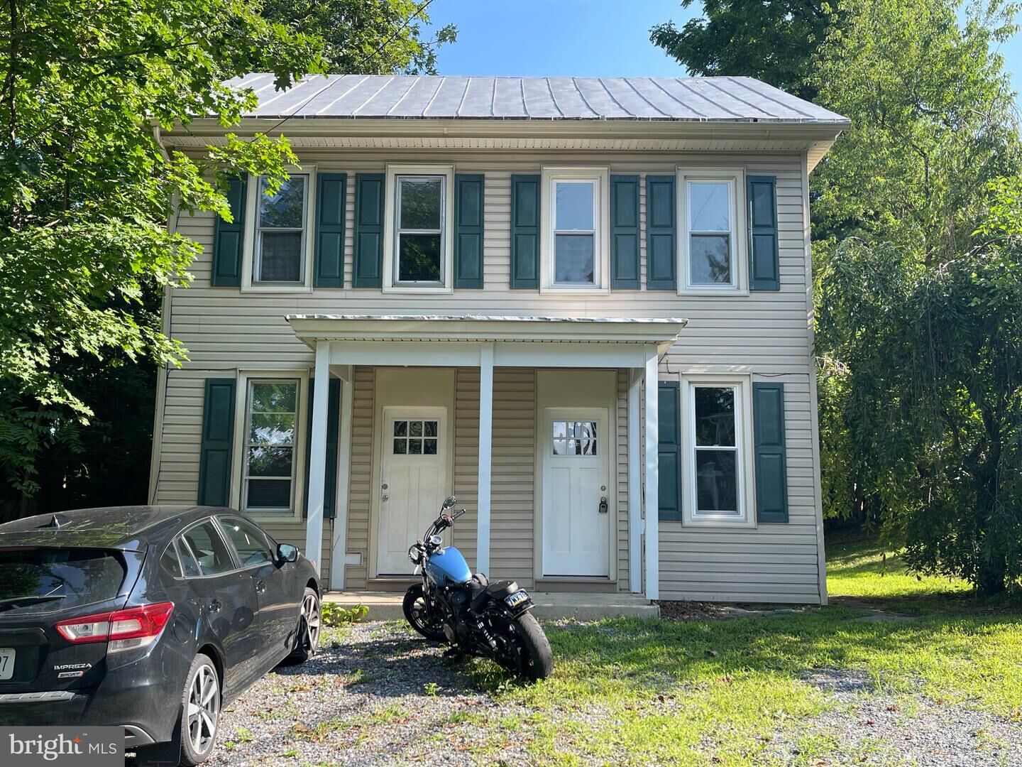 Property Photo:  301 N Market Street  PA 17067 