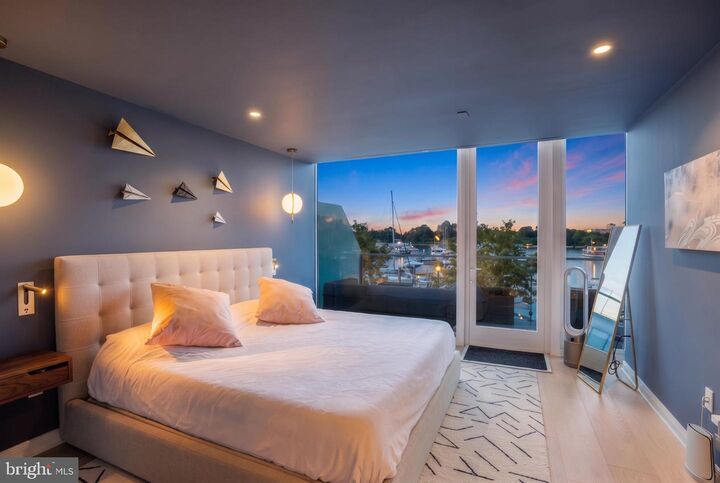 Property Photo:  601 Wharf Street SW 208  DC 20024 