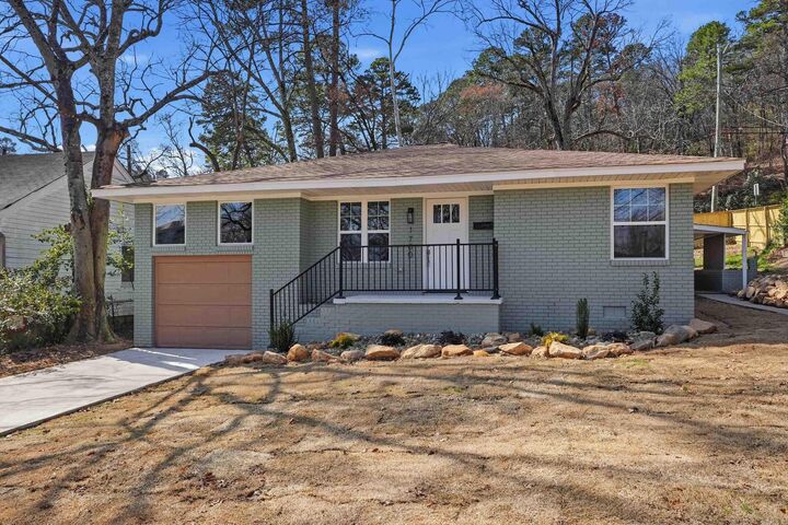 Property Photo:  1700 Lilac  AR 72202 