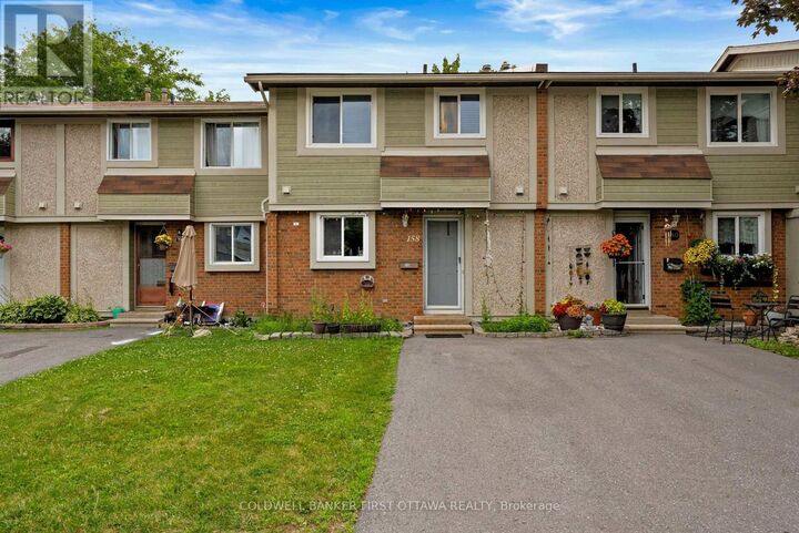 Property Photo: 158 Barrow Crescent 19 ON K2L 2J1