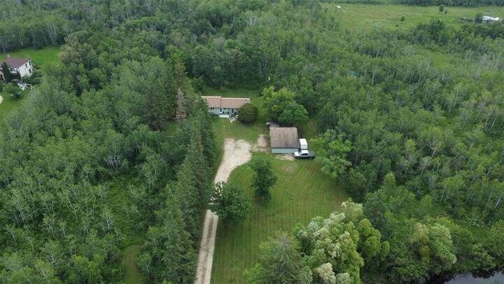 Property Photo: 60029 Stoneridge Rd 35E Road MB R5L 0J1