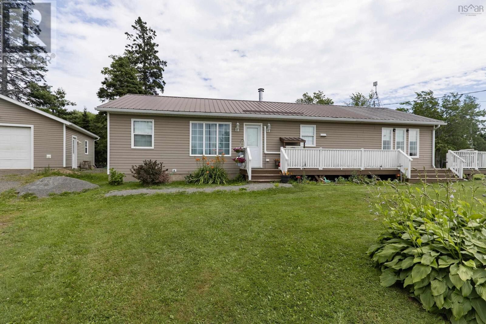 Property Photo: 28 Jackson Point Road NS B4H 3Y2
