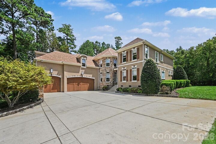 Property Photo:  288 Indian Trail  NC 28117 