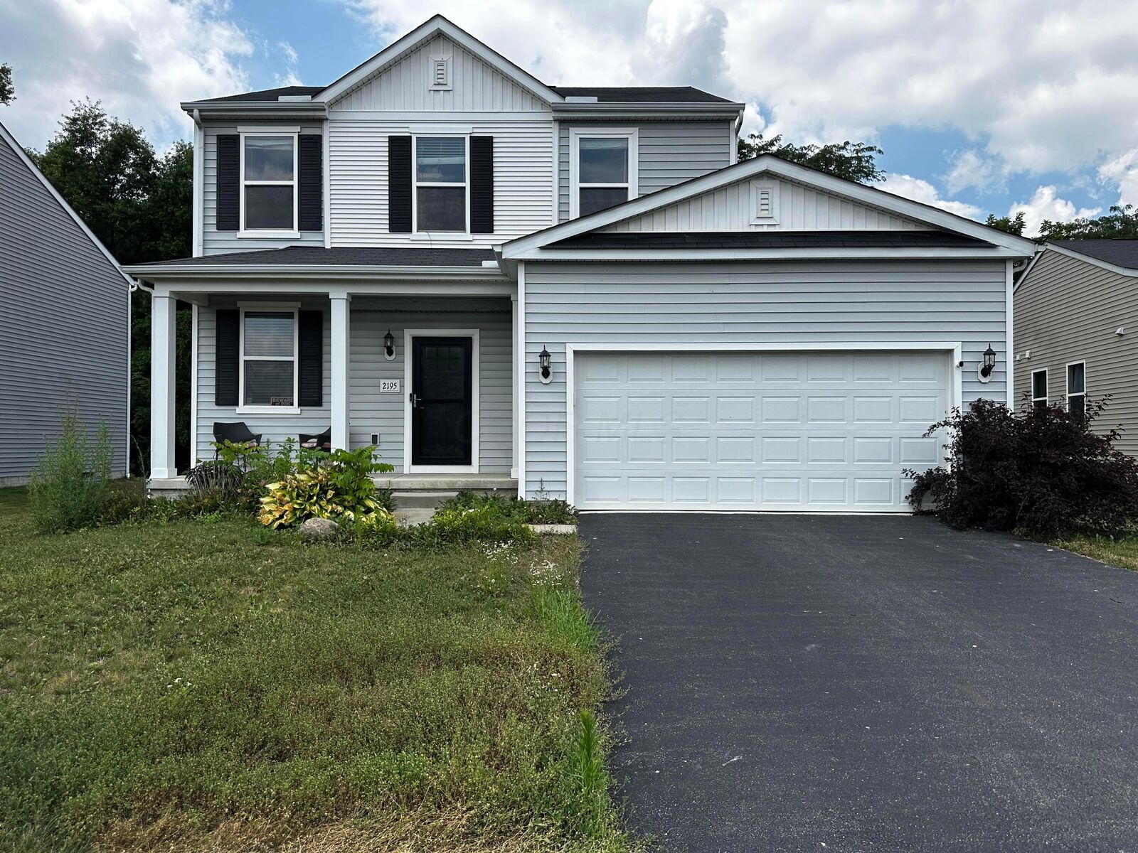 Property Photo: 2195 Holiday Valley Drive OH 43123