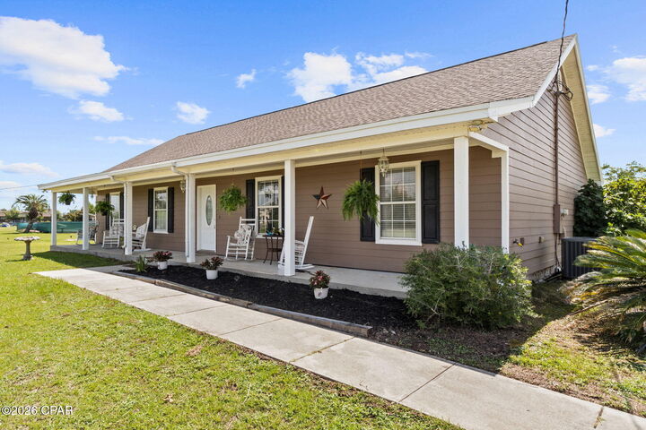 Property Photo:  5517 Whitfield Road  FL 32404 