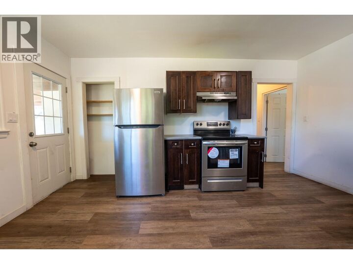 Property Photo: 778 Central Avenue BC V0H 1H0