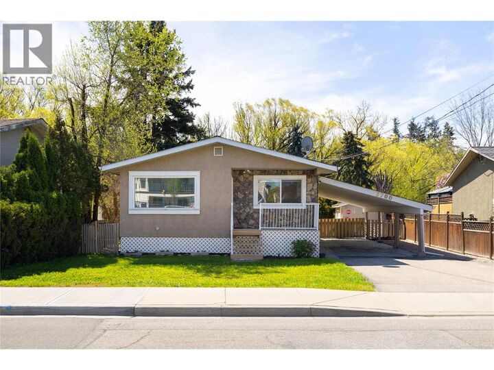 Property Photo: 3700 24 Avenue BC V1T 1L9