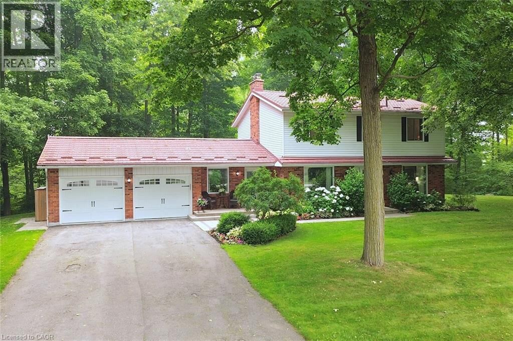 Property Photo: 421 8th Concession Road East ON L0P 1B0