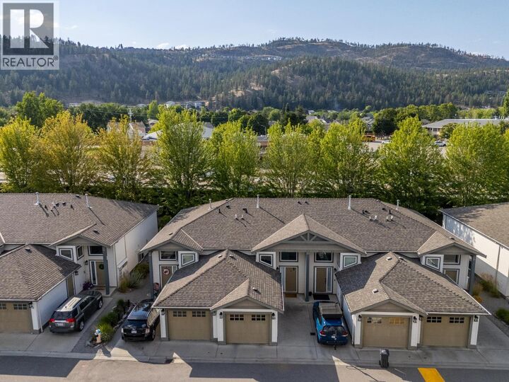Property Photo: 225 Glen Park Drive 20 BC V1V 2X5