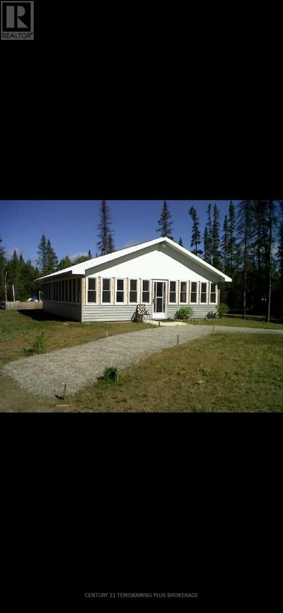 Property Photo:  91927 Loonlake Drive  ON P0J 1C0 